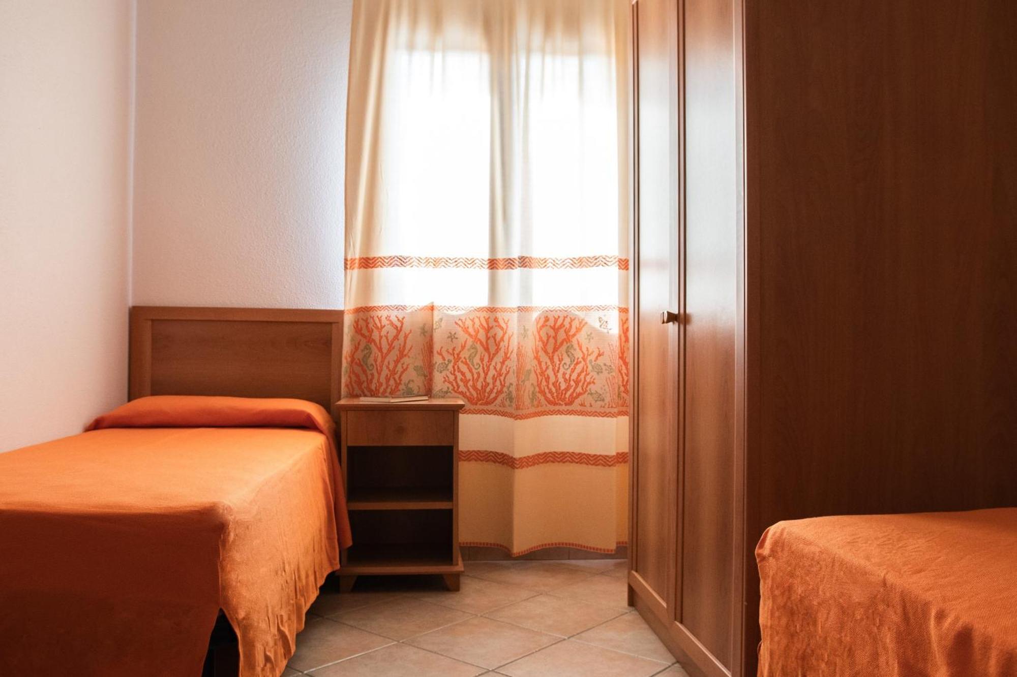 Residence Cala Viola Cala Liberotto Ngoại thất bức ảnh